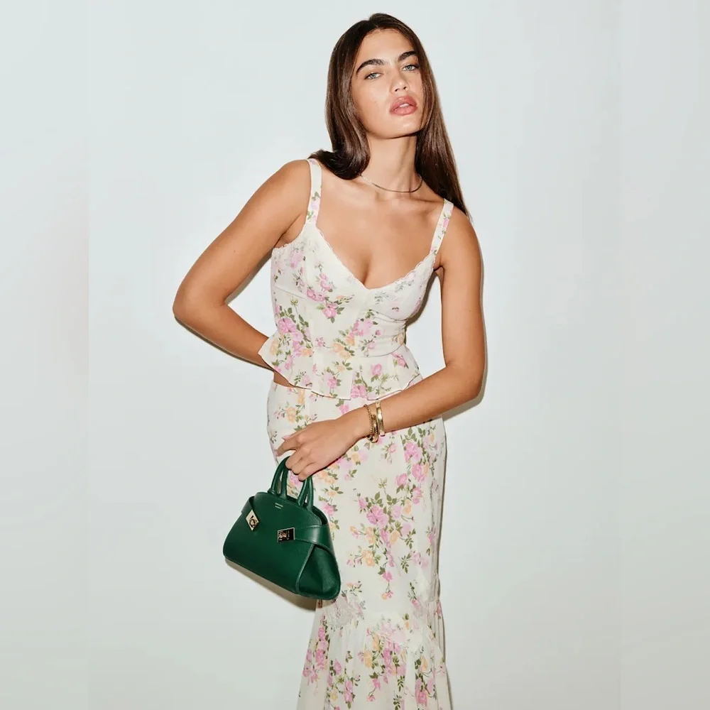 Reformation Sarita Set in Posy Sz4 - Picture 4 of 16